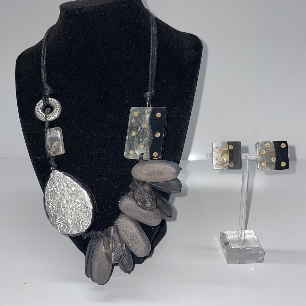 Boho Unique Necklace Earring Set Square Acrylic Clip On Black Clear SL18